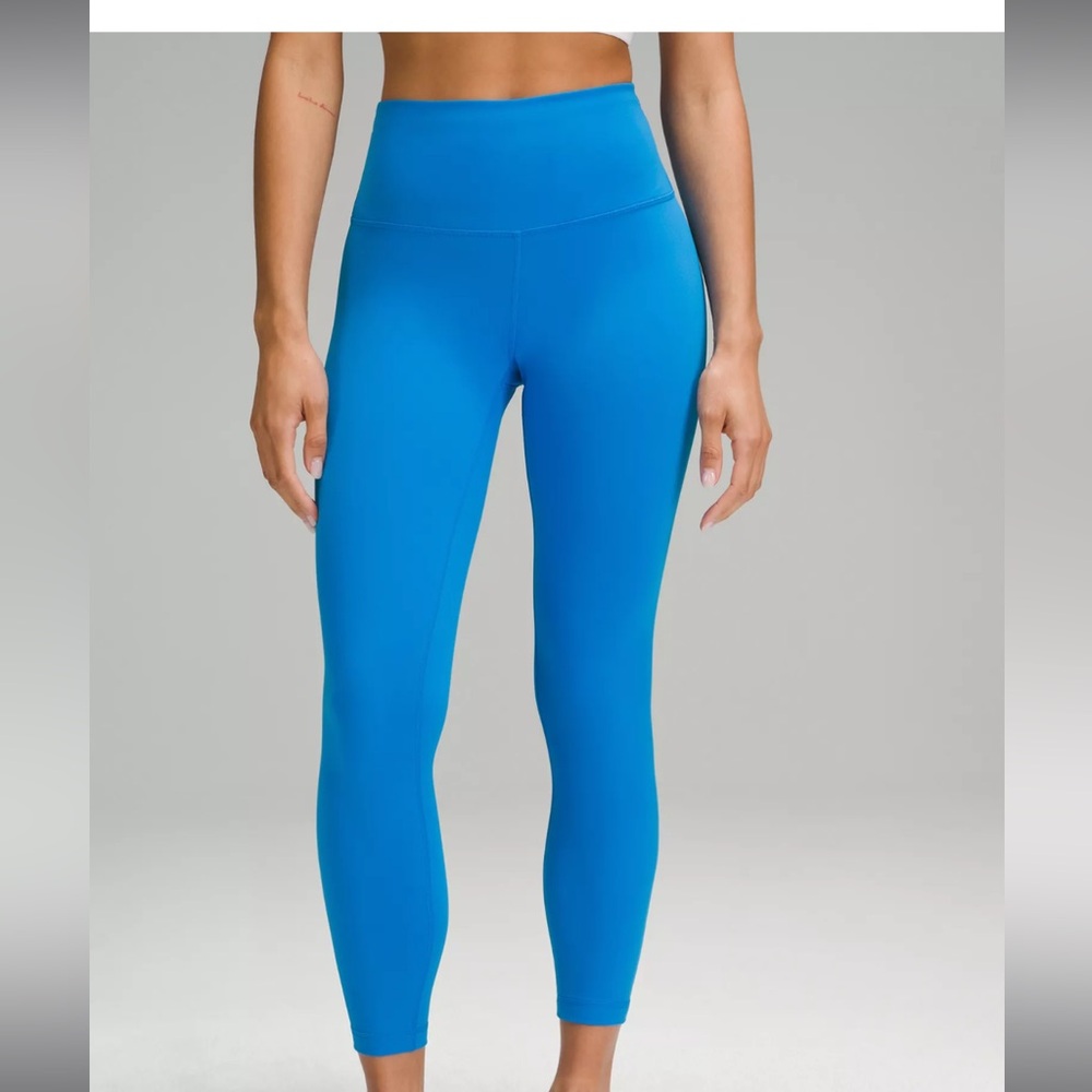 Wunder Train High-Rise Tight 25"	
Poolside	
Size: 8
